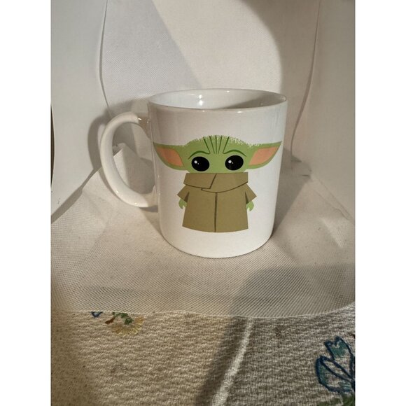 Star Wars Baby Yoda Coffee Mug 20 Oz Ceramic Silver Buffalo Microwave & Dishwash - Picture 4 of 5